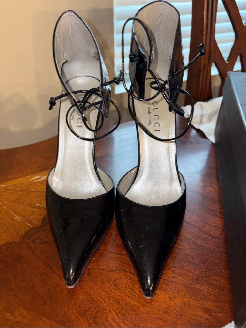 Gucci Black Patent Leather Pointed Lace-Up Heels
